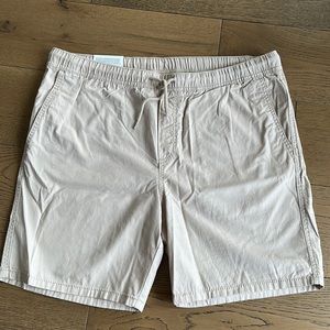 Brand new with tags men’s khaki shorts
